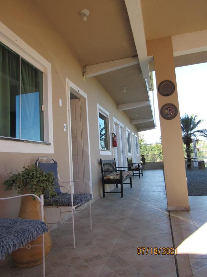 Marlindo Homestay *
